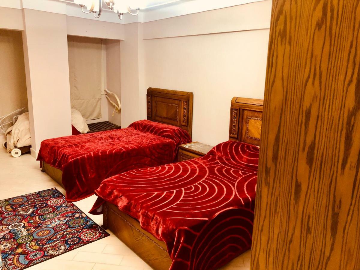 Toscanini Apartament اول صف مباشره อเล็กซานเดรีย ภายนอก รูปภาพ