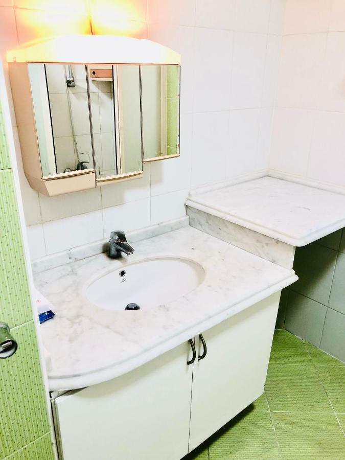 Toscanini Apartament اول صف مباشره อเล็กซานเดรีย ภายนอก รูปภาพ