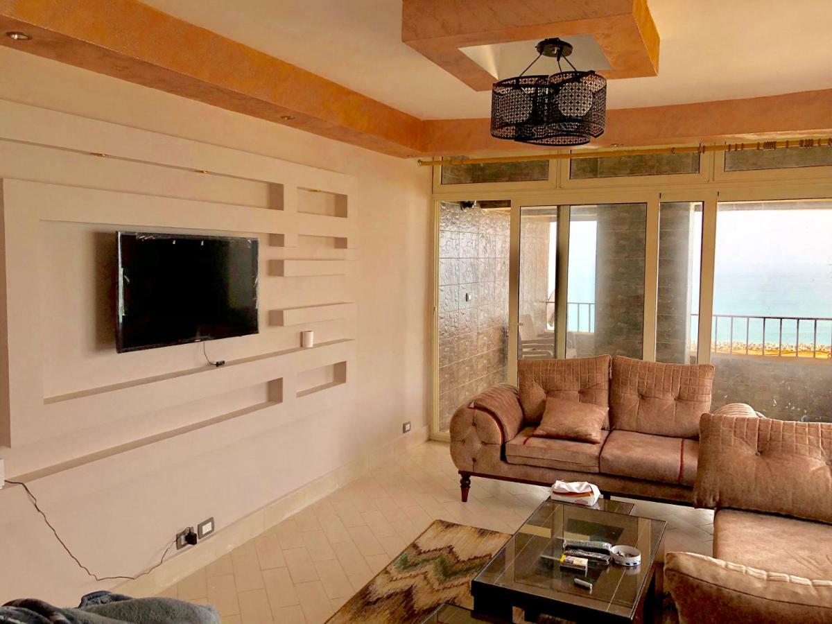 Toscanini Apartament اول صف مباشره อเล็กซานเดรีย ภายนอก รูปภาพ