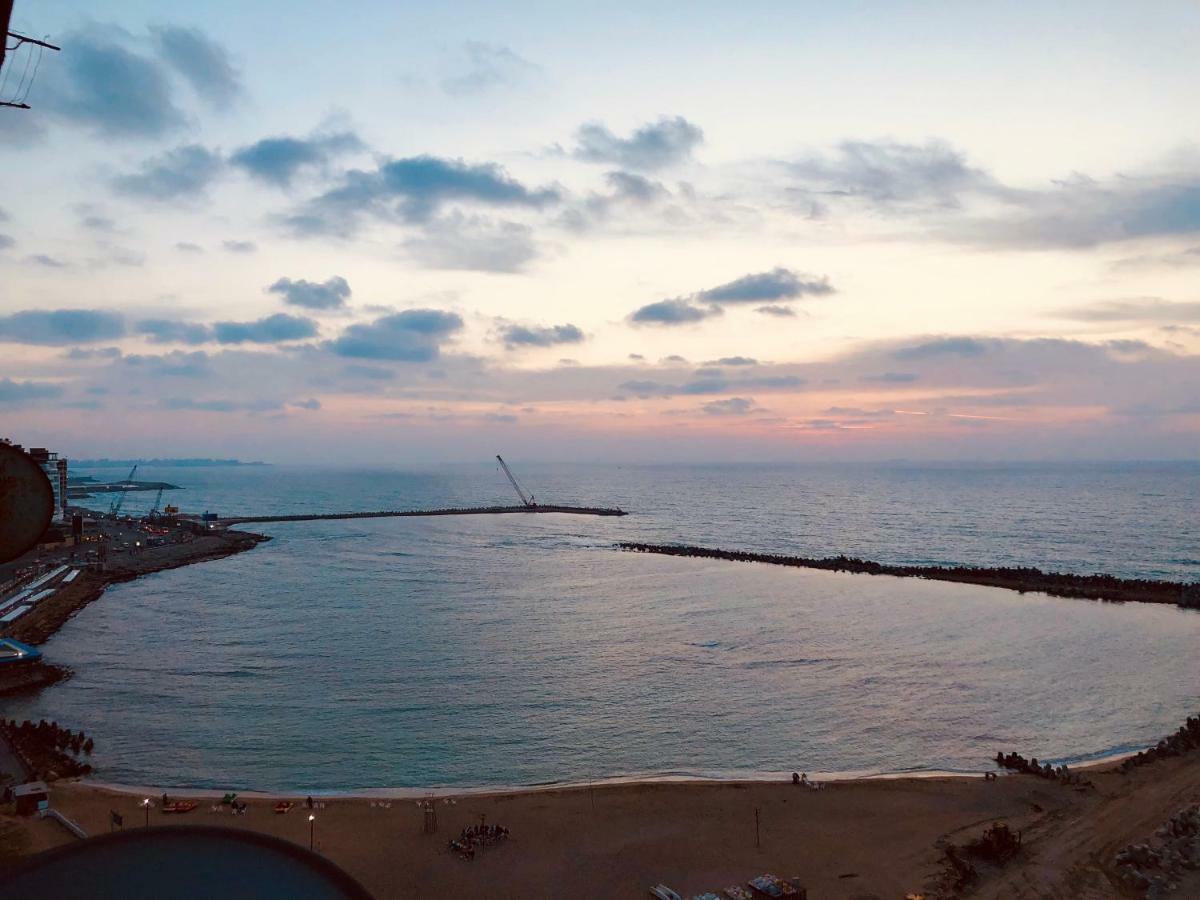 Toscanini Apartament اول صف مباشره อเล็กซานเดรีย ภายนอก รูปภาพ