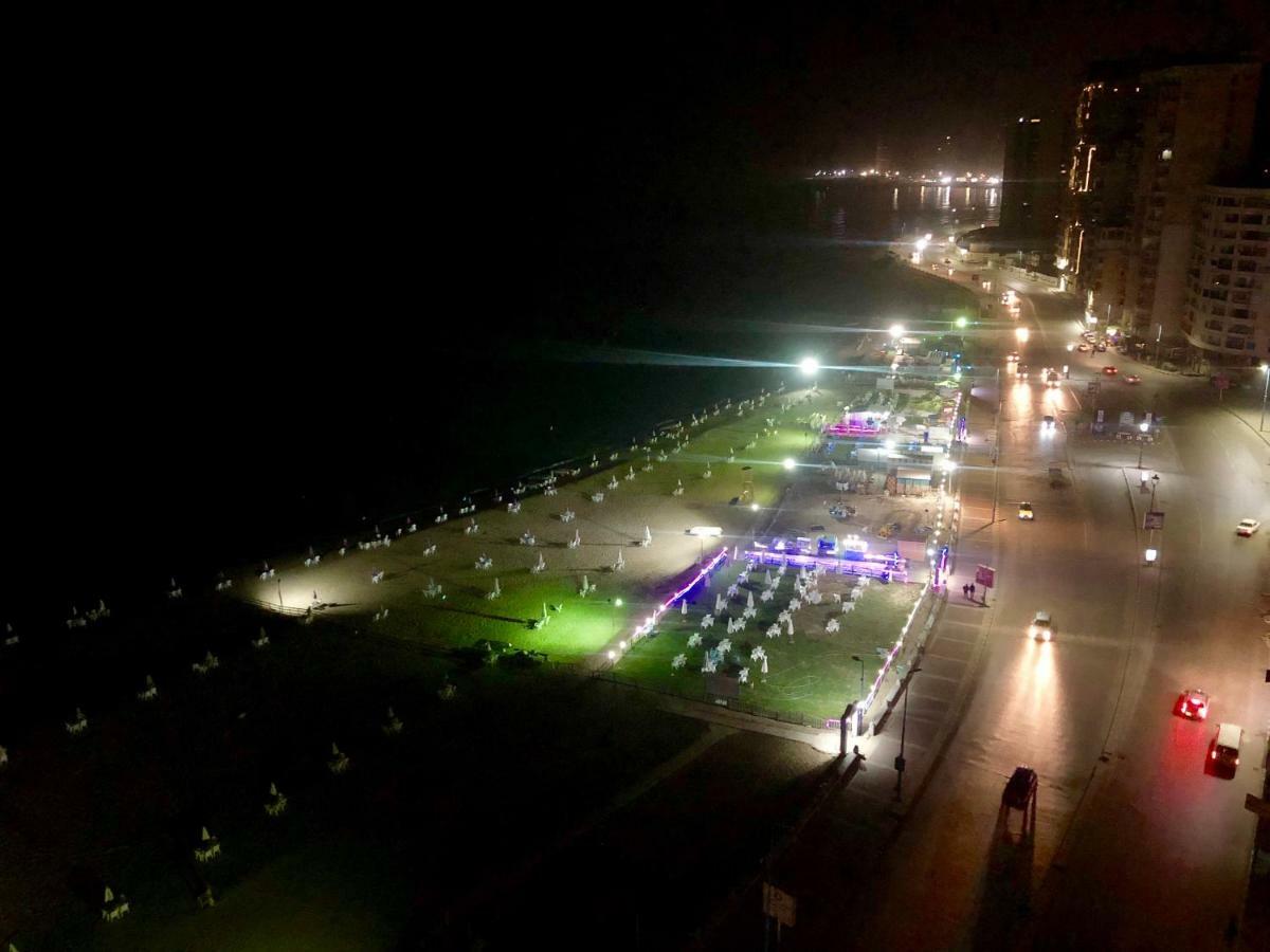 Toscanini Apartament اول صف مباشره อเล็กซานเดรีย ภายนอก รูปภาพ