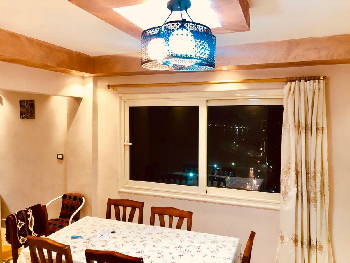 Toscanini Apartament اول صف مباشره อเล็กซานเดรีย ภายนอก รูปภาพ